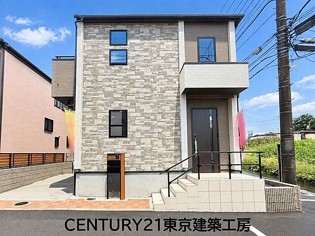 ◆住宅ローンに強い◆頭金0円・諸費用・引越費用・家具家電代・オートローンなど他のお借入も住宅ローンでまとめてお任せ下さい!
他に気になる物件もまとめてご紹介が可能です!