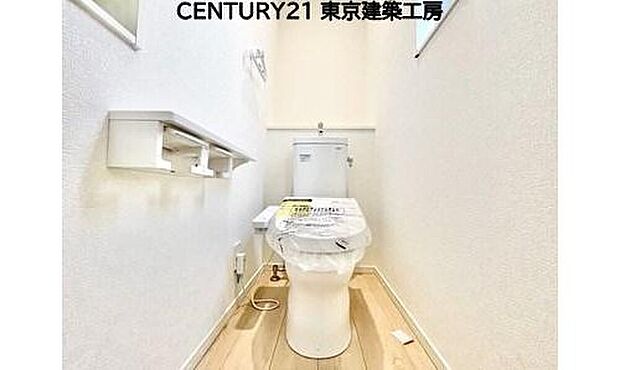 【【同仕様】】◇汚れやすいトイレだからこそ、清潔感のあるホワイトで統一しています。より綺麗な状態をキープしたいと思えるでしょう♪
