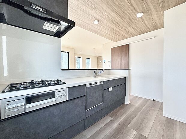 ■料理がもっと楽しくなる、快適なキッチン空間