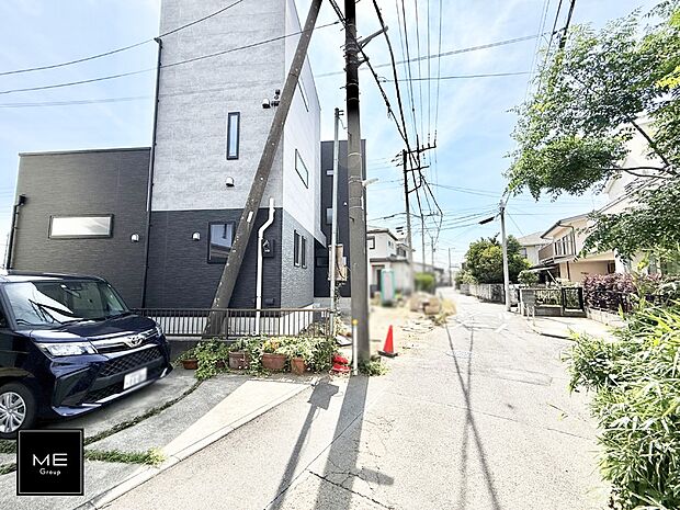 【前面道路含む現地写真】■この道を歩けば、毎日が少し特別になる