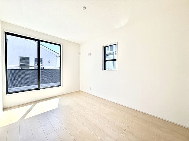 【寝室】■快適な環境で、日常の疲れを癒せる空間