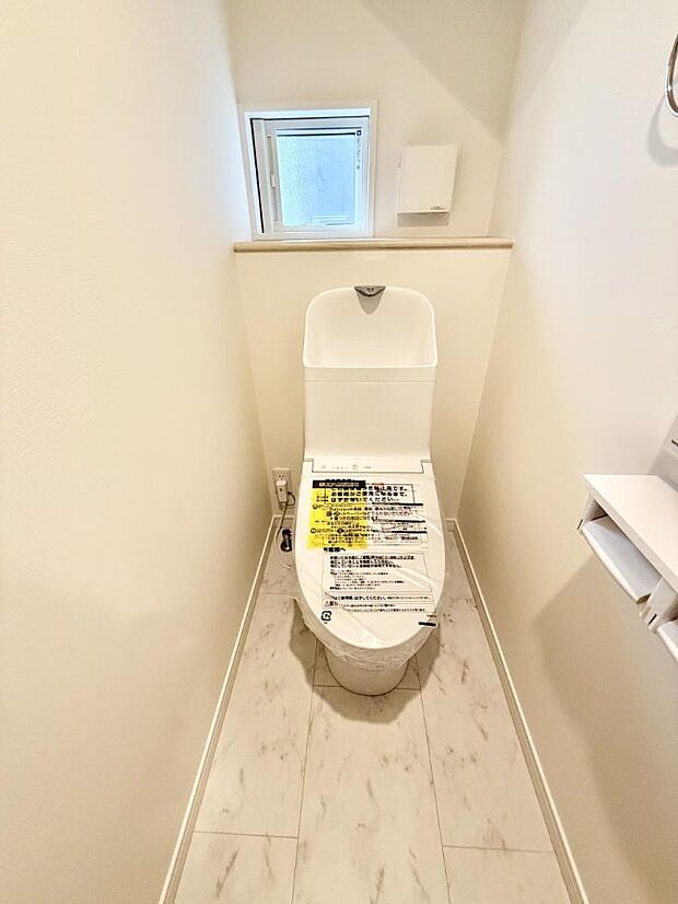 【トイレ】■毎日使う場所だからこそ、清潔感溢れる空間