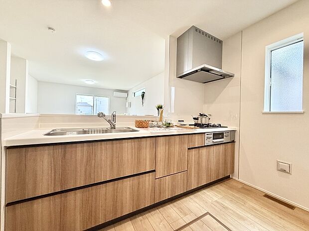 【ダイニングキッチン】■家族とつながる、コミュニケーションの場