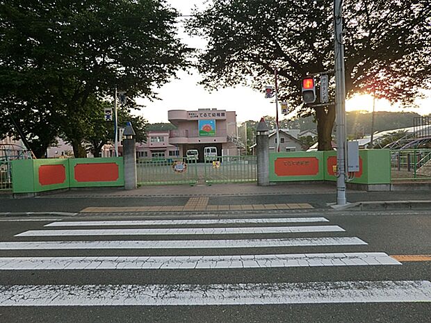 てるて幼稚園(約600m・徒歩8分)