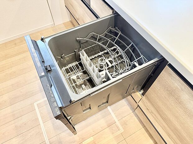 【食洗機】■手間なく洗浄!食器をピカピカに仕上げてくれます