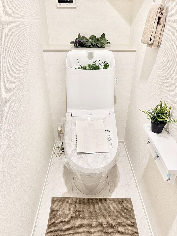 【トイレ】■毎日使う場所だからこそ、清潔感溢れる空間