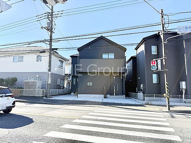 【現地外観写真】■暮らしを豊かにする充実した仕様設備で快適に