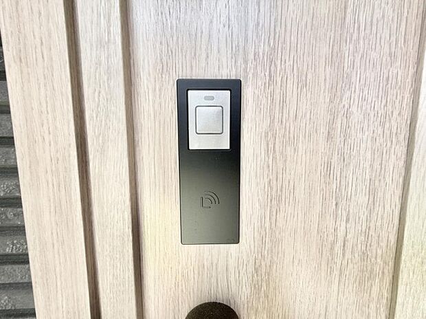 【スマートキー】■鍵を取り出さずに便利に操作できて快適
