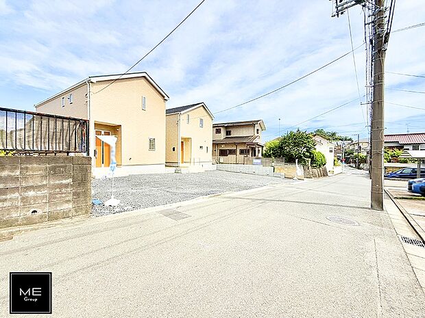 【前面道路含む現地写真】■新しい住まい、街の新しい風景