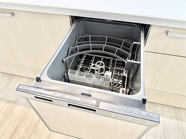 【食洗機】■手間なく洗浄!食器をピカピカに仕上げてくれます