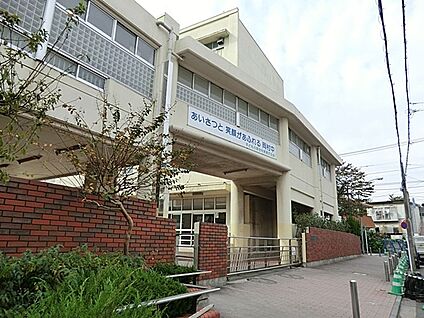 横浜市立岡村中学校 250m(4分)