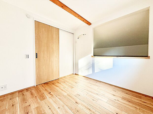 【子供部屋】■仕事や勉強のスペースに使うことで、集中しやすく静かな環境が整います