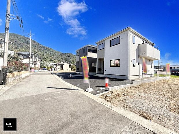 【前面道路含む現地写真】■家族とのお出かけが楽しくなる環境です