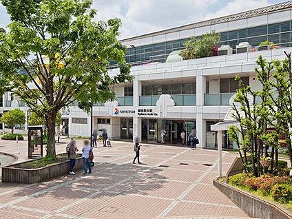 相鉄いずみ野線「緑園都市」駅 1120m(14分)