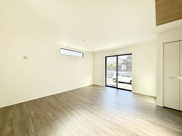 【リビング】■くつろぎと笑顔が集まる、心温まるリビング