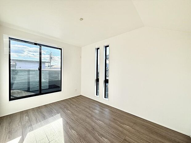 【子供部屋】■自分の好みに合わせたインテリアを整えやすく個性を反映できる場所です