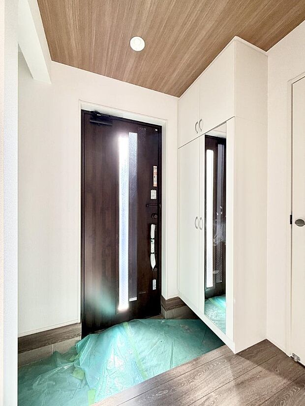 【玄関】■玄関はお家の顔!おしゃれな玄関でお客様をお迎え!