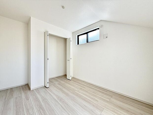 【洋室】■優雅で穏やかな時間が流れる空間