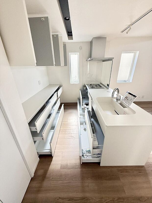 【ダイニングキッチン】■おしゃれで実用的、心ときめくキッチンデザイン