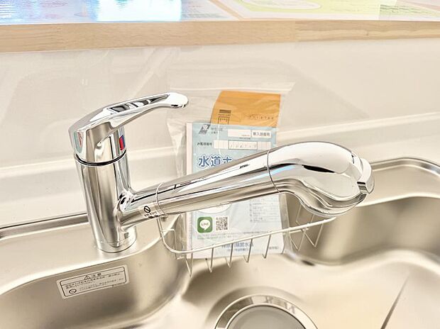 【浄水器】■清潔でおいしい水を手軽に供給してくれます