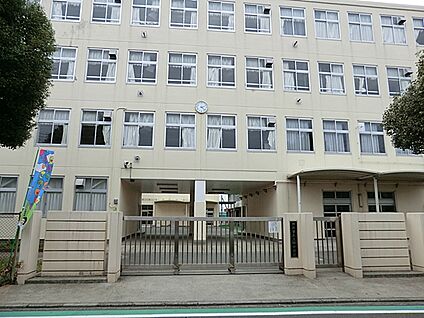 横浜市立上郷中学校 2080m(26分)