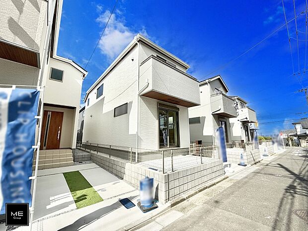 【前面道路含む現地写真】■この道を歩けば、毎日が少し特別になる