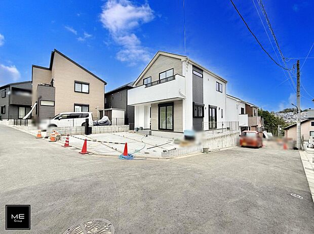【前面道路含む現地写真】■新しい住まい、街の新しい風景