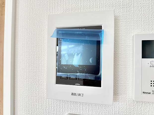 【TVモニター付インターフォン】■訪問者を確認できて安心感が増します