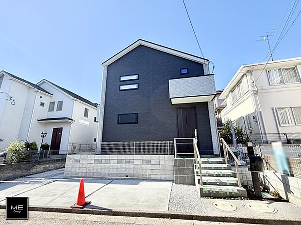 【現地外観写真】■暮らしを豊かにする充実した仕様設備で快適に