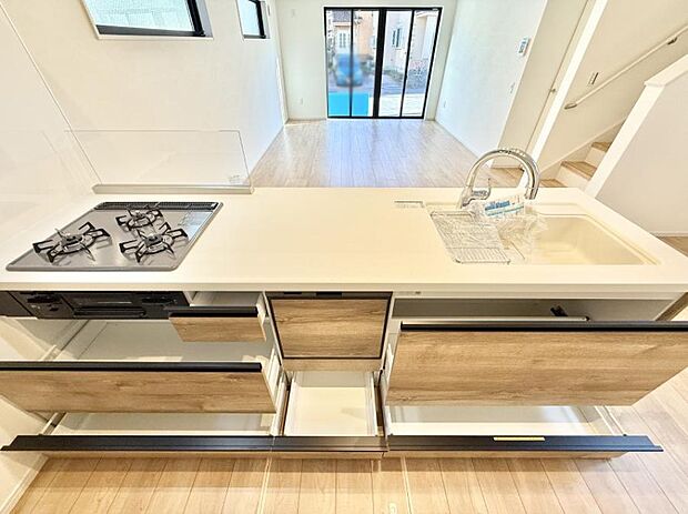 【キッチン】■料理がもっと楽しくなる、快適なキッチン空間