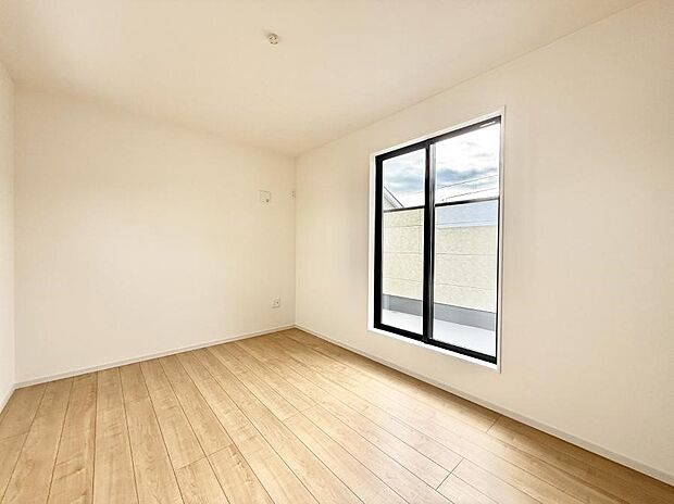 【寝室】■家具をうまく配置すれば広々とした空間を使い動きやすく、リラックスした時間が過ごせます