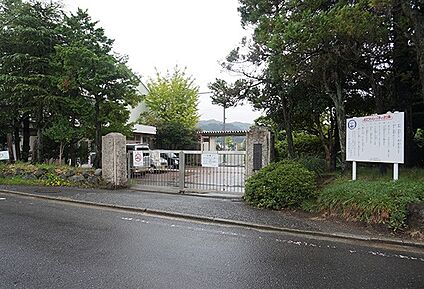 小田原市立国府津中学校 1500m(19分)