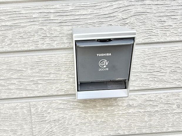 【EV電源】■自宅で簡単に充電でき、エコなカーライフをサポート