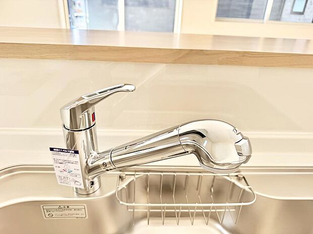 【浄水器】■清潔でおいしい水を手軽に供給してくれます