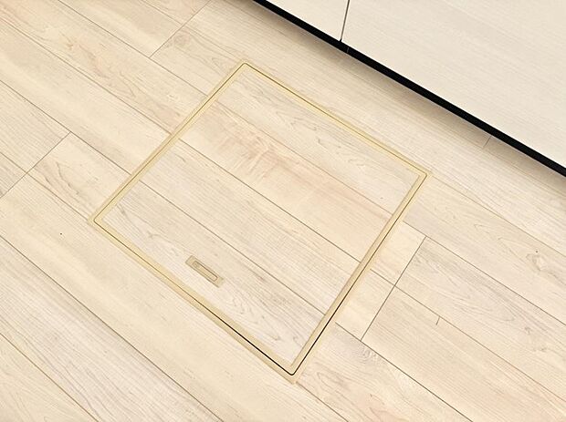 【床下収納】■季節物など簡単に収納でき便利