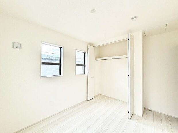 【洋室】■静かな洋室で読書や趣味に集中できる場所