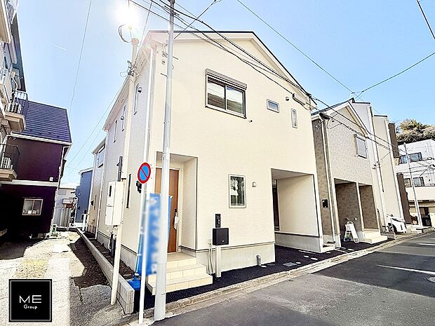 【現地外観写真】■暮らしを豊かにする充実した仕様設備で快適に