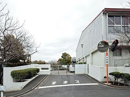 横浜市立今宿南小学校 160m(2分)