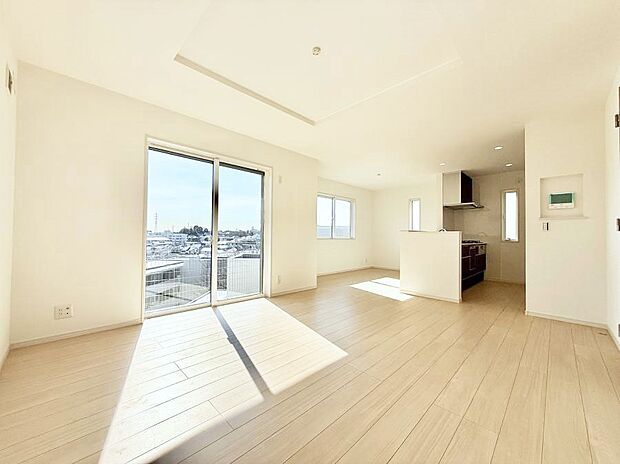 【ダイニング】■何気ない毎日を特別にする、癒しの空間