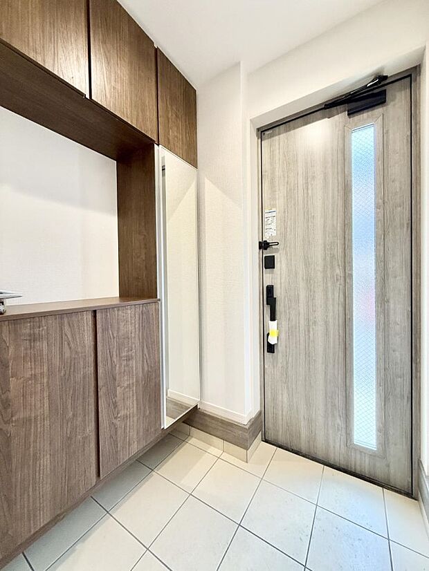 【玄関】■玄関はお家の顔!おしゃれな玄関でお客様をお迎え!