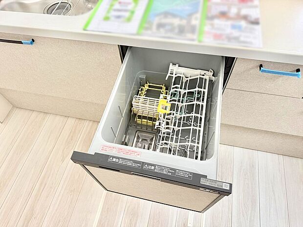 【食洗機】■手間なく洗浄!食器をピカピカに仕上げてくれます