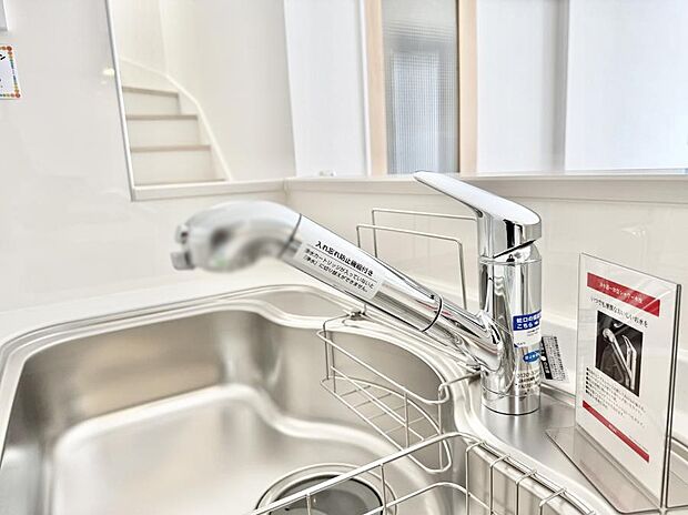 【浄水器】■不純物をしっかり除去して安心して飲めます