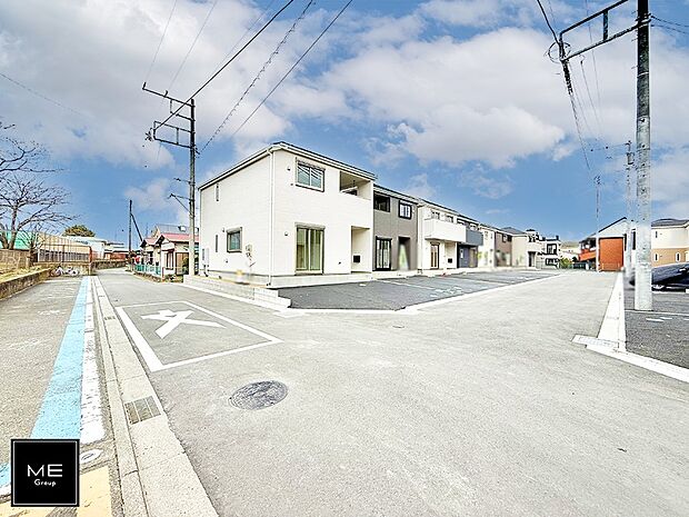 【前面道路含む現地写真】■新しい時代の息吹を感じる、心地よい環境