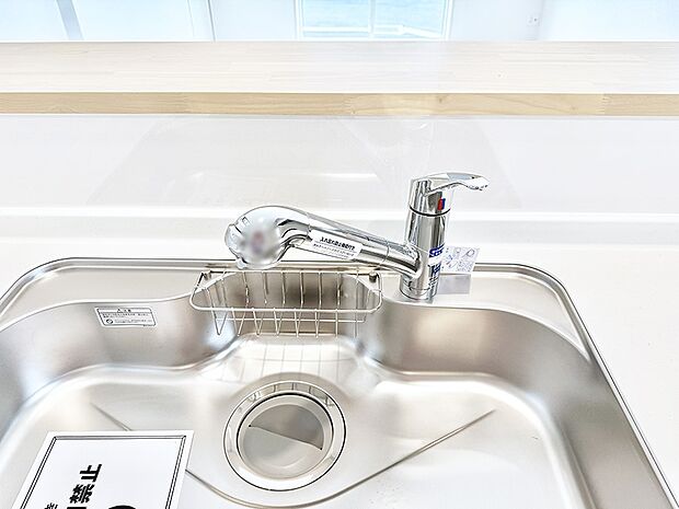 【浄水器】■清潔でおいしい水を手軽に供給してくれます