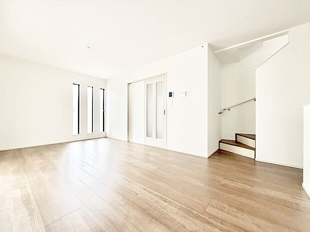 【ダイニング】■何気ない毎日を特別にする、癒しの空間