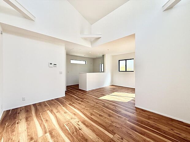 【ダイニング】■何気ない毎日を特別にする、癒しの空間