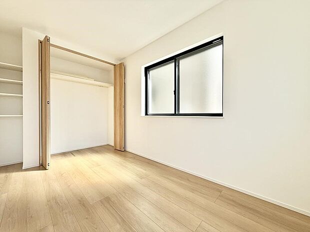 【寝室】■快適な環境で、日常の疲れを癒せる空間