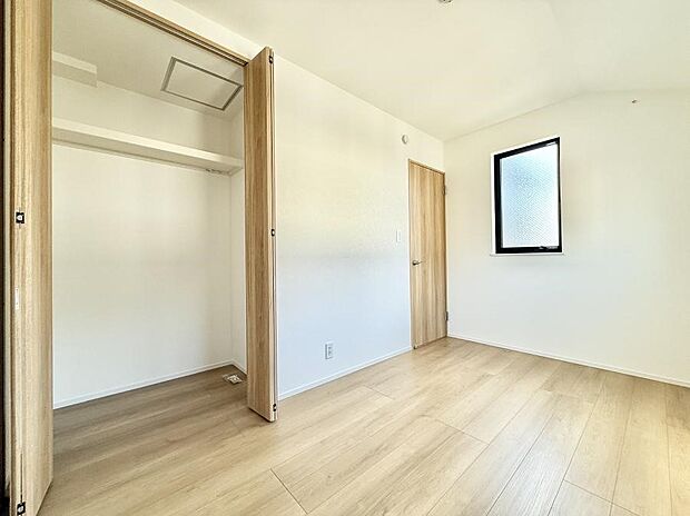 【子供部屋】■仕事や勉強のスペースに使うことで、集中しやすく静かな環境が整います