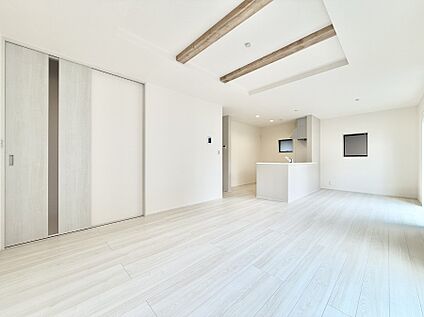 リビングダイニング