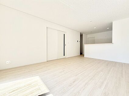 リビングダイニング